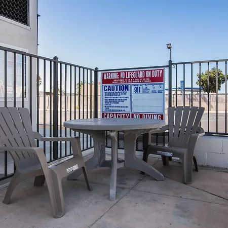 Motel 6 - Moreno Valley - Riverside March Air Base-2