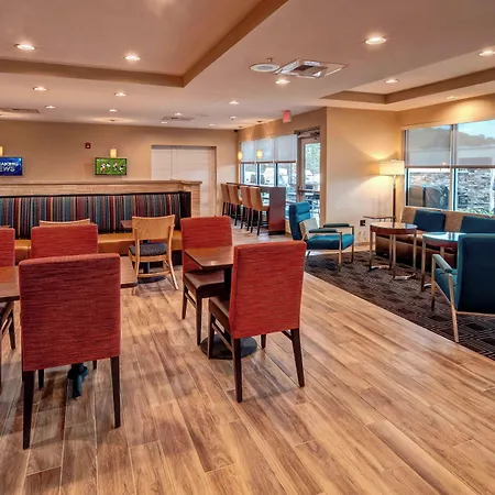 Towneplace Suites By Marriott Hot Springs-3