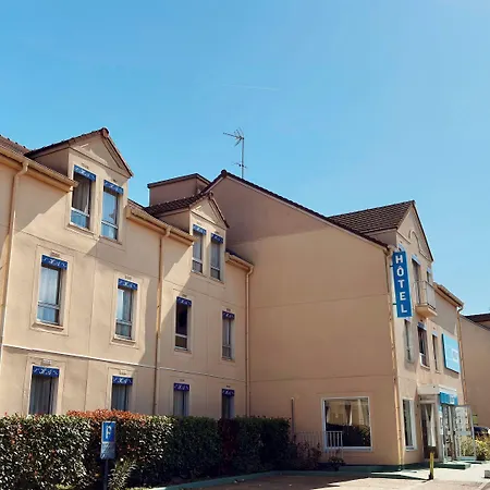 Kyriad Direct Arpajon-2