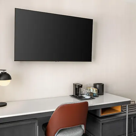 Courtyard By Marriott Milwaukee Brookfield At Poplar Creek-3