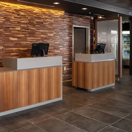 Courtyard By Marriott Lafayette South-3