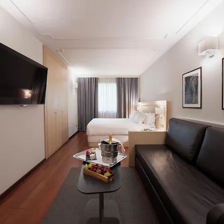 Suites Plaza Hotel & Wellness-2