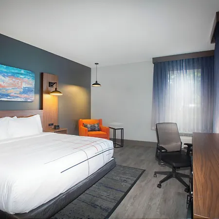 La Quinta Inn & Suites By Wyndham Oxford-3