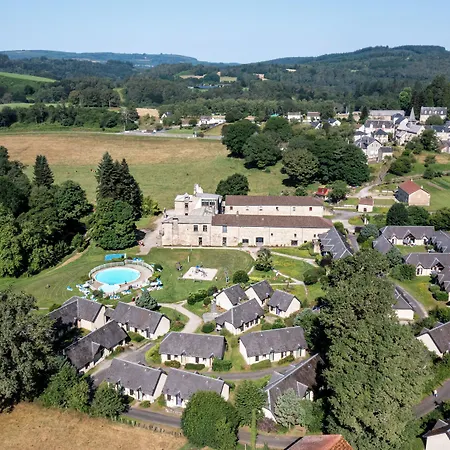VVF Villages Le Château sur la Vienne Nedde-3
