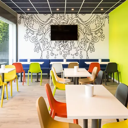 Ibis Budget Fribourg-3