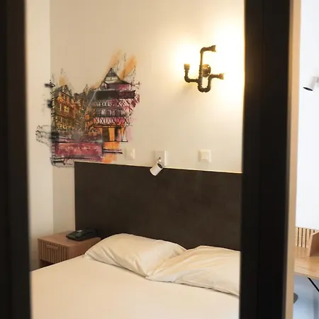Hotel des Arts-2