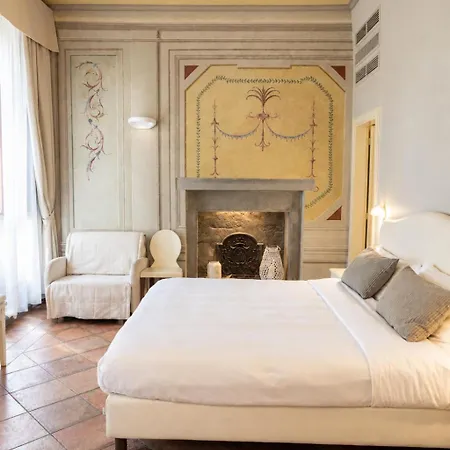 Hotel Renaissance-2