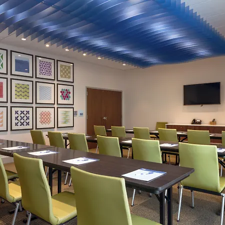 Holiday Inn Express & Suites - Tulsa Downtown - Arts District By Ihg-2