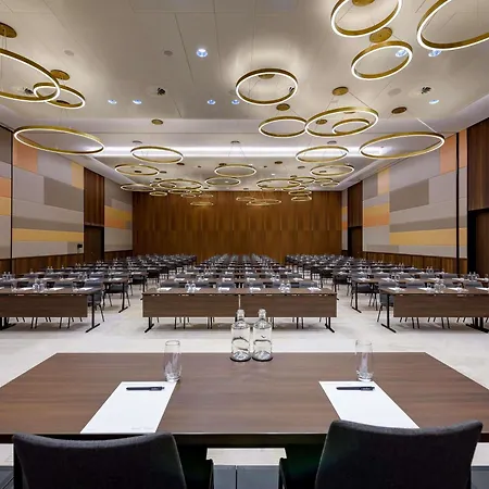 Moevenpick Hotel Basel-2