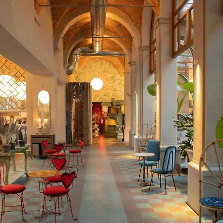25Hours Hotel Florence Piazza San Paolino-3