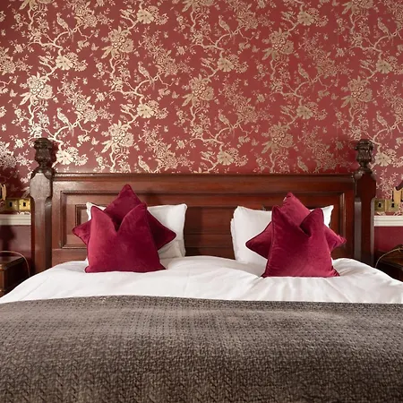 The George Hotel-2