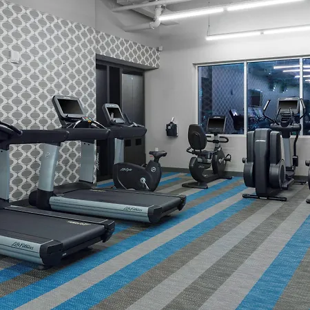 Aloft By Marriott Gainesville University Area-2