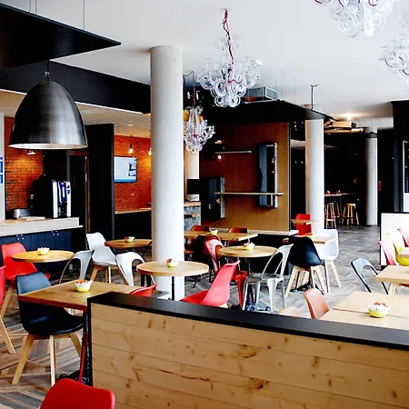 Ibis Budget Annecy sud-Poisy-3