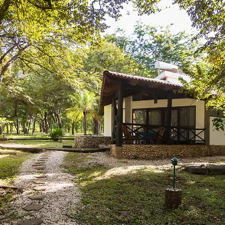 Cabinas Las Olas-3