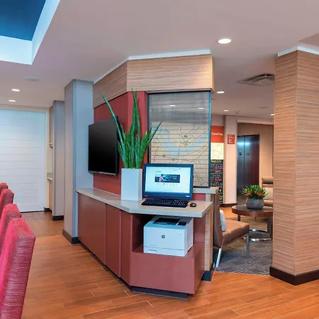 Towneplace Suites By Marriott Louisville North-2