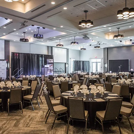Hyatt Place Delano-2