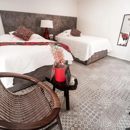 Hotel Paradise Suites-2
