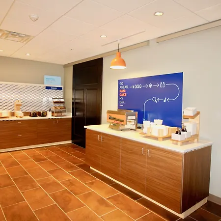 Holiday Inn Express & Suites - Kirksville - University Area By Ihg-3