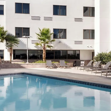 Courtyard By Marriott Redwood City-2
