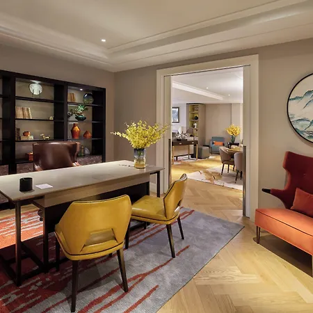 Four Seasons Hotel London At Tower Bridge-3