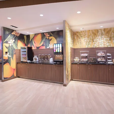 Fairfield Inn & Suites By Marriott Burlington-2