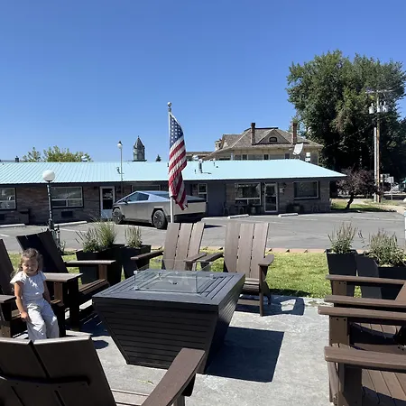 Bridge Street Inn-3