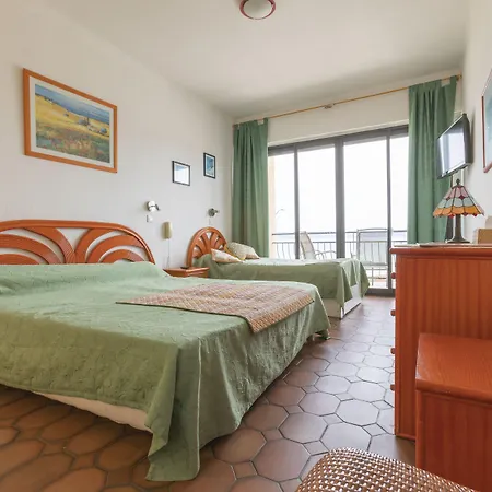 Hôtel Les Alizés-3