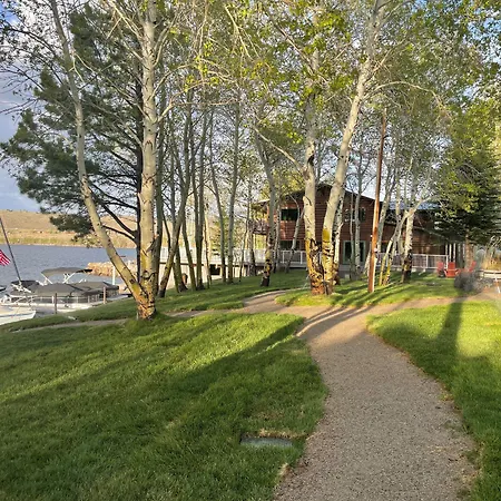 Lakeside Lodge Resort And Marina-3