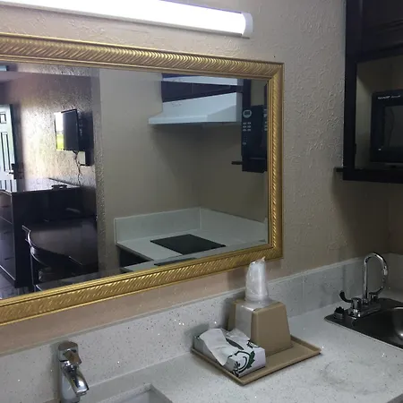 Chaparral Motel-2