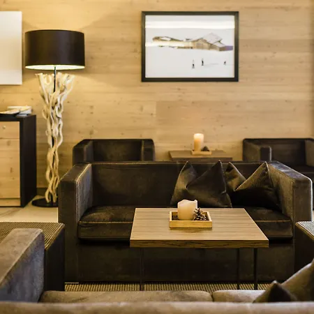 Arthotel Anterleghes - Gardenahotels-3