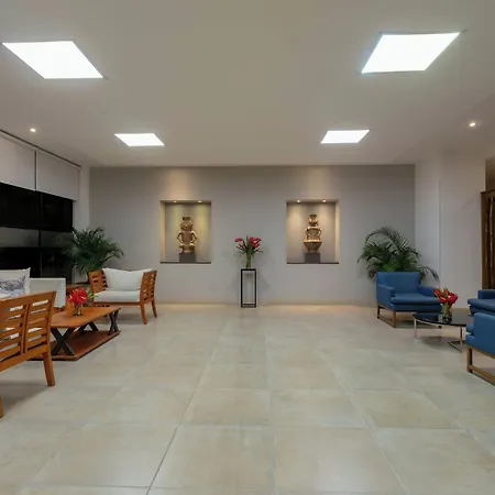 Courtyard By Marriott Santa Marta Resort-3