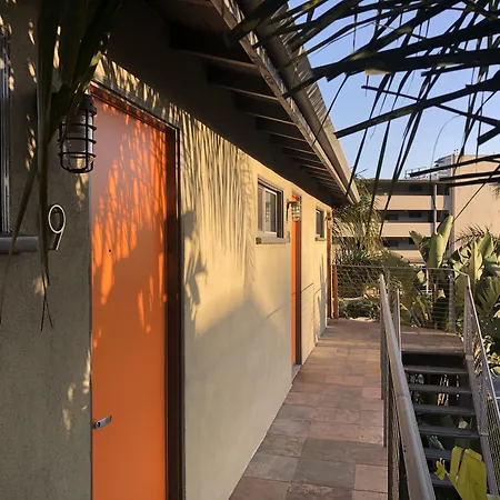 The Malibu Motel-3