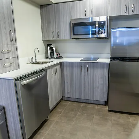 Microtel Inn & Suites By Wyndham Lloydminster-2