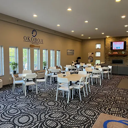 Okoboji Inn & Suites-2