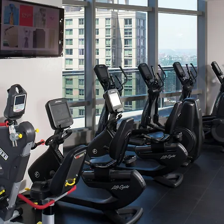 Courtyard By Marriott New York Manhattan/Central Park-3