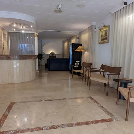 Hotel Medium Claramar-3