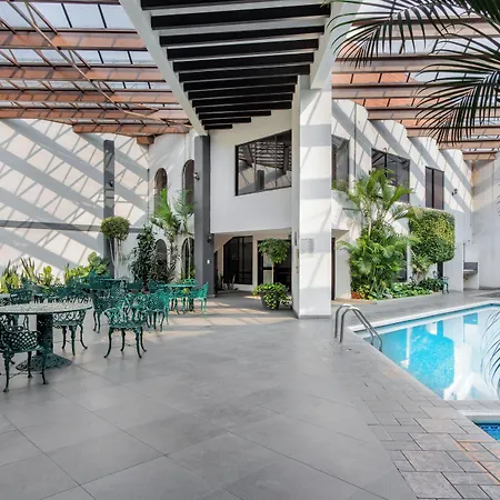Radisson Hotel & Convention Center Toluca-2