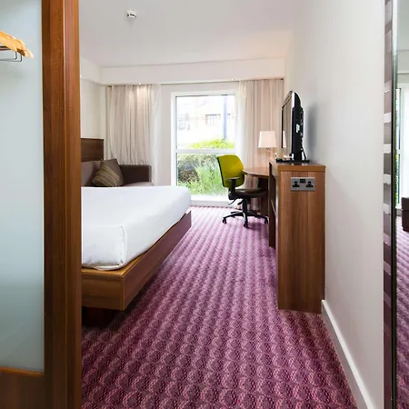 Hampton By Hilton Birmingham Jewellery Quarter-3