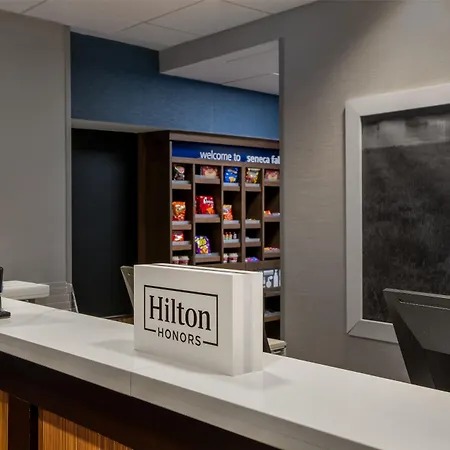 Hampton Inn Seneca Falls-2