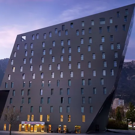 Hilton Garden Inn Innsbruck Tivoli-2