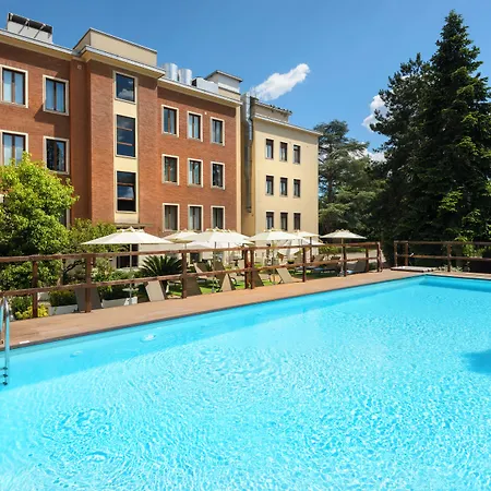 Occidental Aurelia-3