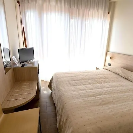 Hotel Scacciapensieri-2