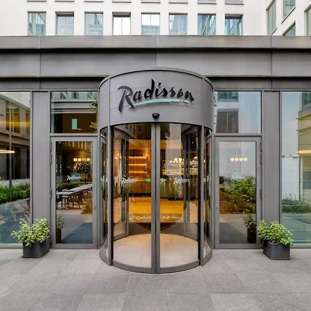 Radisson Hotel Brussels Centre Midi-3