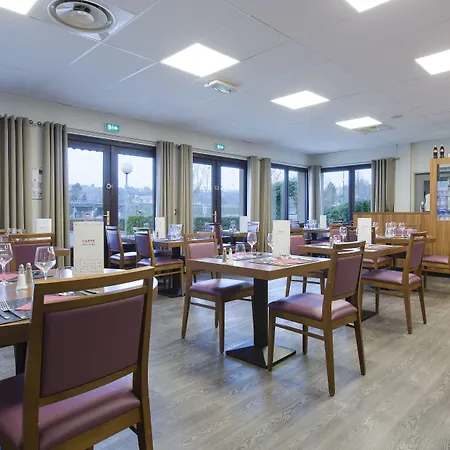 Comfort Hotel Etampes-2
