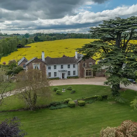 Glewstone Court Country House Hotel-3
