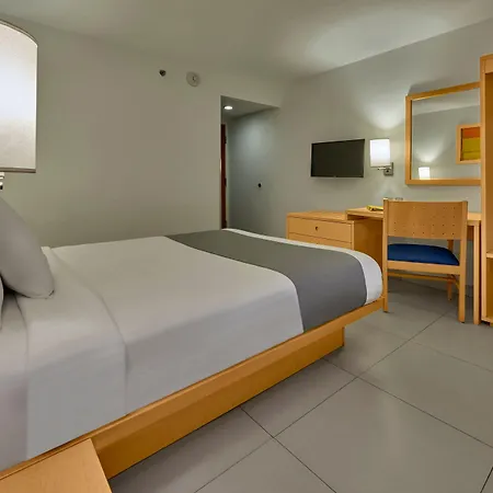 City Express By Marriott Lazaro Cardenas-3
