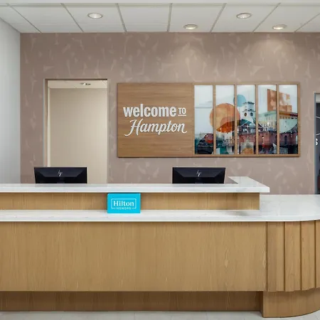 Hampton Inn Nashua-3