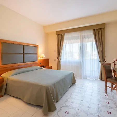 Grand Hotel Don Juan-2