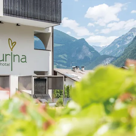 Vitaurina Royal Hotel-2