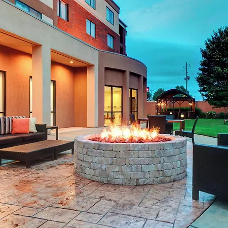Courtyard By Marriott Anniston Oxford-3